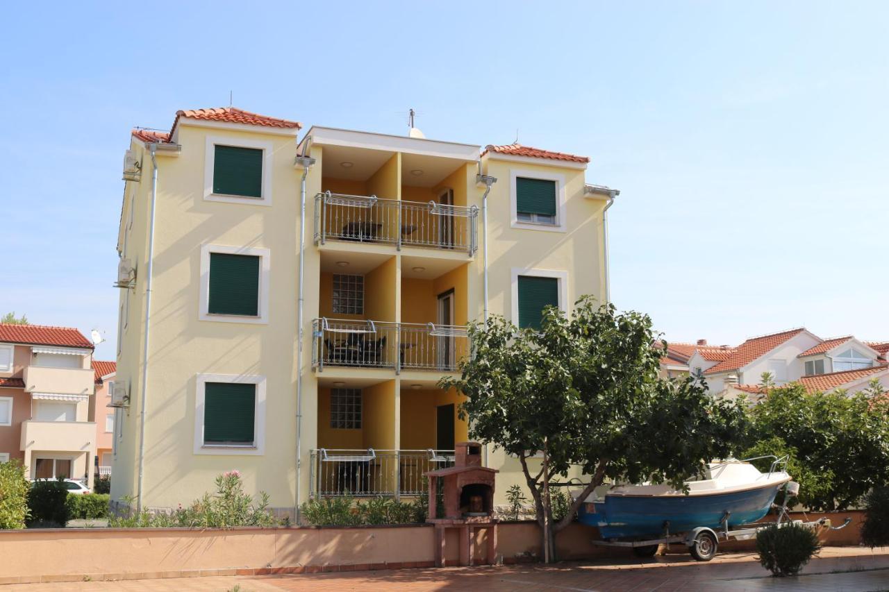 Apartments Marina Vodice Esterno foto