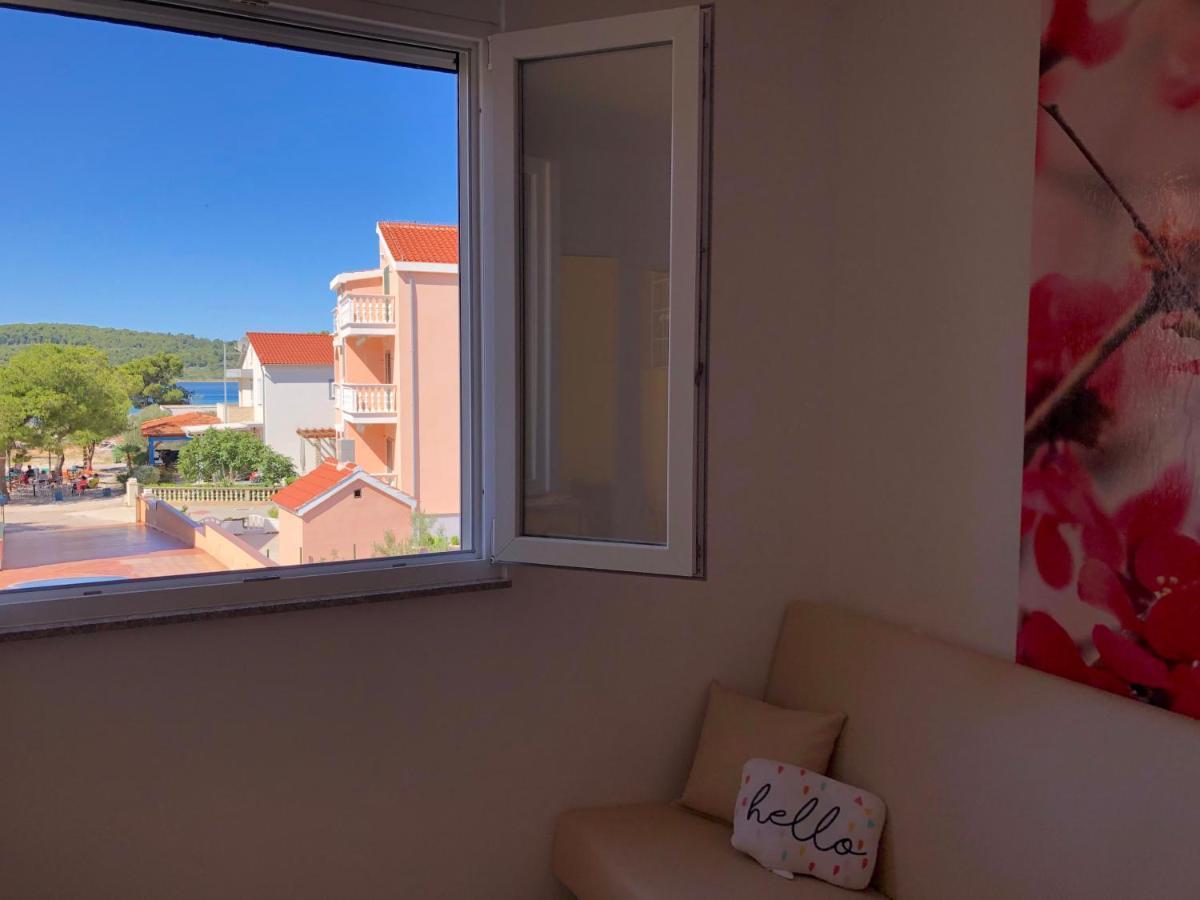 Apartments Marina Vodice Esterno foto