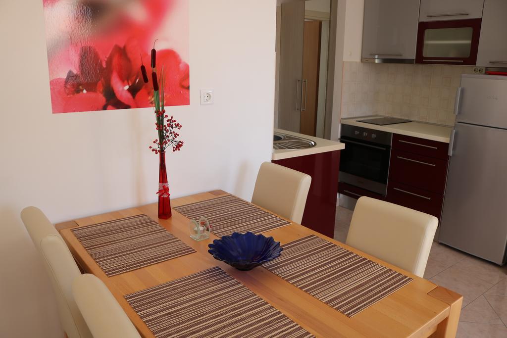 Apartments Marina Vodice Esterno foto